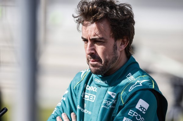 Fernando Alonso je cijelo vrijeme bio smrknut