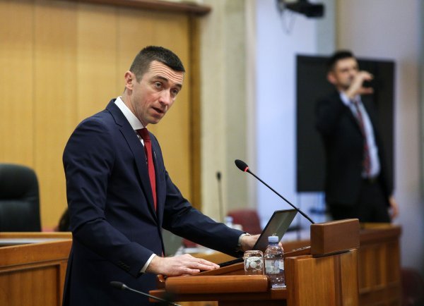 Saborski zastupnici traže opoziv premijera Plenkovića