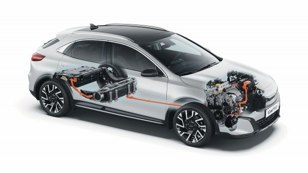 Osvježeni Kia XCeed PHEV 1,6-litreni četverocilindrični motor GDI  6DCT