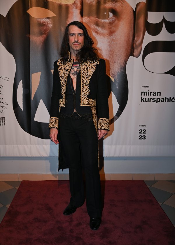 kralj_ubu_kerempuh2-250223