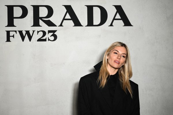 Sienna Miller na Pradinoj reviji