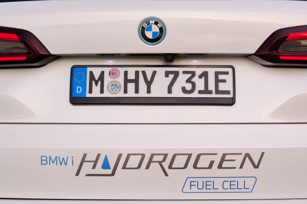 BMW iX5 Hydrogen: pilot flota izlazi na cestu