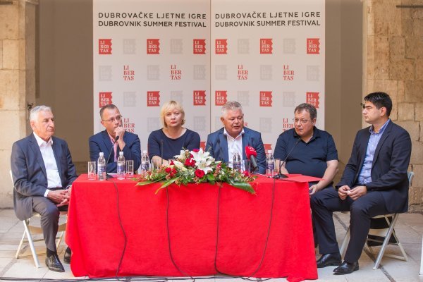 Nikola Dobroslavić, Zlatko Hasanbegović, Paulina Njirić, Andro Vlahušić, Mladen Tarbuk, Siniša Kovačić Dubrovačke ljetne igre