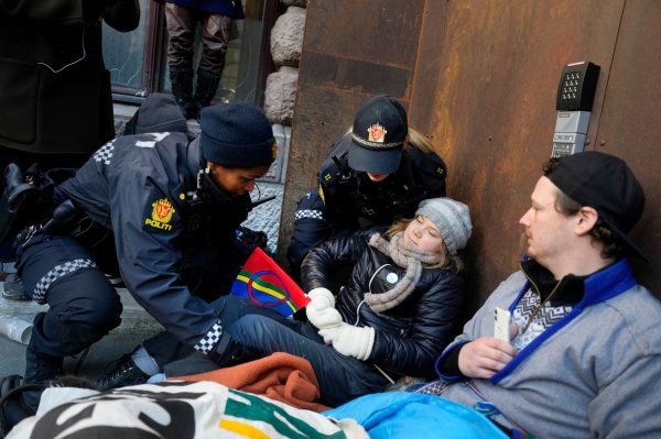 Privedena Greta Thunberg