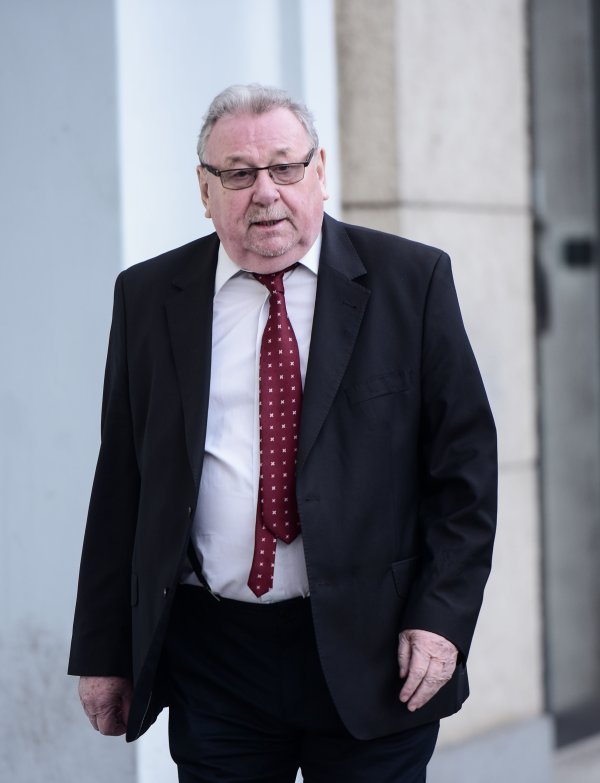 Dolazak članova HDZ-a na sjednicu šireg Predsjedništva u sjedište stranke