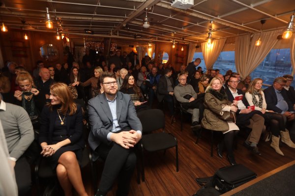 Na brodu Marina u Rijeci predstavljena je SDP-ova politika "Plan za stan"