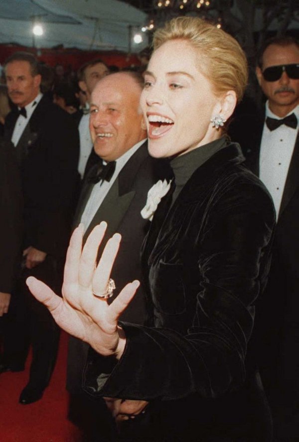 Sharon Stone na dodjeli Oscara 1996. godine