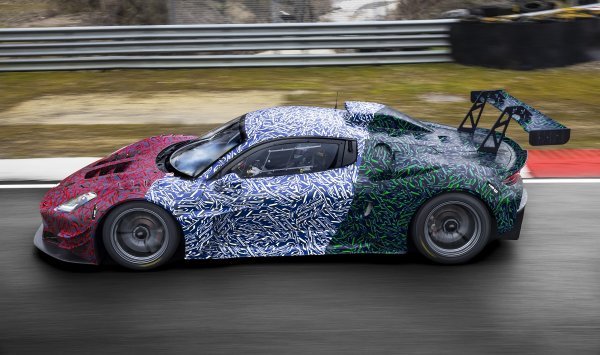 Maserati GT2 na stazi Autodromo Varano de’ Melegari