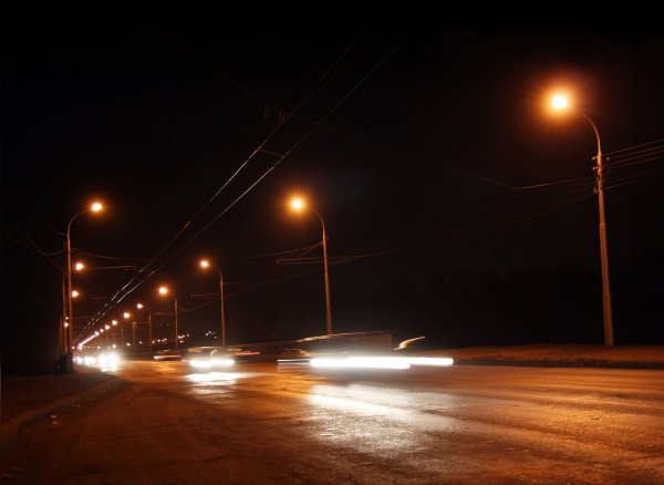 Noćna miopija uzrokuje zamagljen vid kad padne mrak