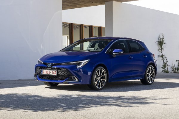 Toyota Corolla hatchback za 2023.