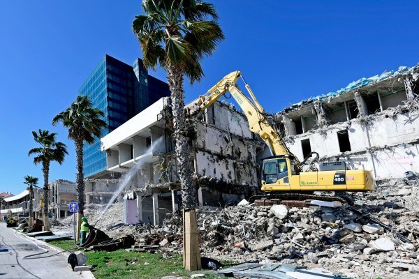 Rušenje hotela Marjan u Splitu