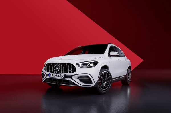 Mercedes-AMG GLA 35 4MATIC