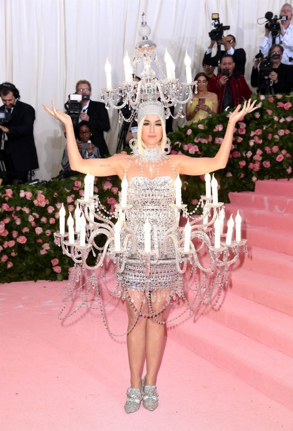 Katy Perry na Met Gali 2019. godine