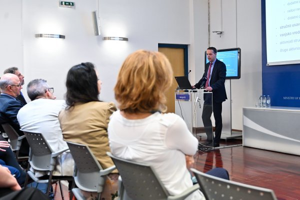 Predstavljanje cjelodnevne škole