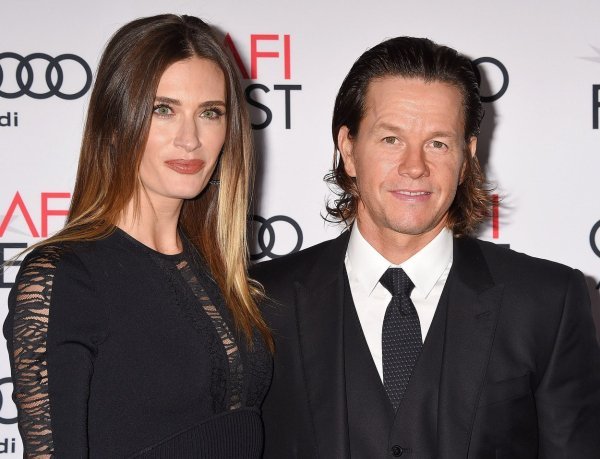 Mark Wahlberg sa suprugom Rheom