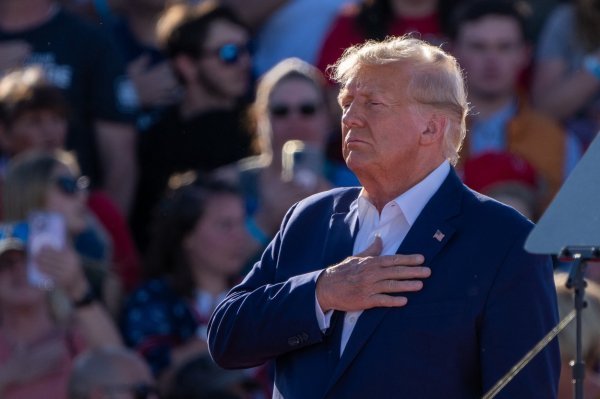 Trump: Korumpirana Bidenova administracija podignula je optužnicu protiv mene