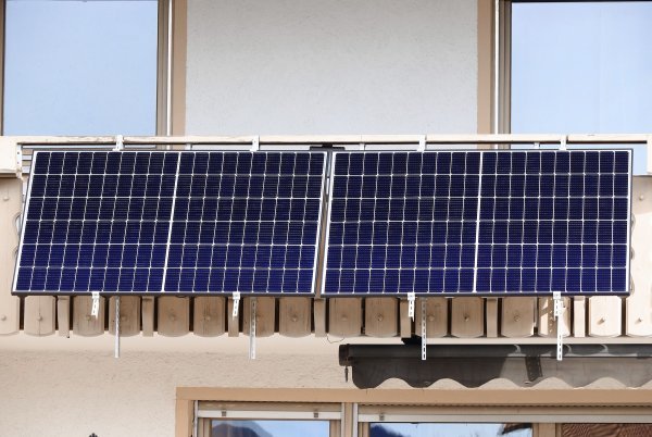 Minijaturni solarni paneli