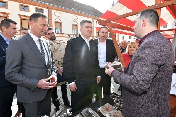 Zoran Milanović na obrtničkom sajmu u Varaždinu