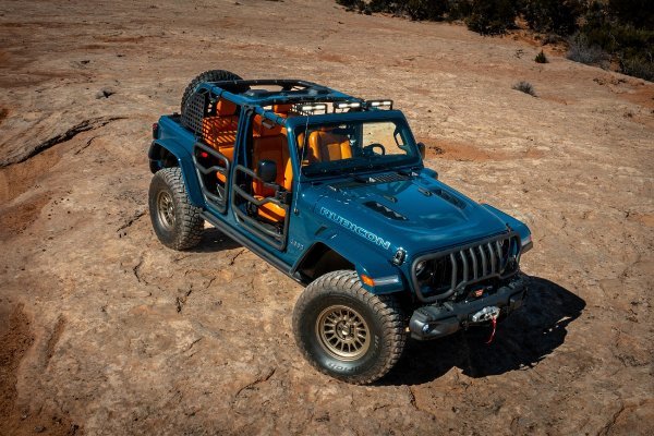 Jeep Wrangler Rubicon 4xe Departure koncept