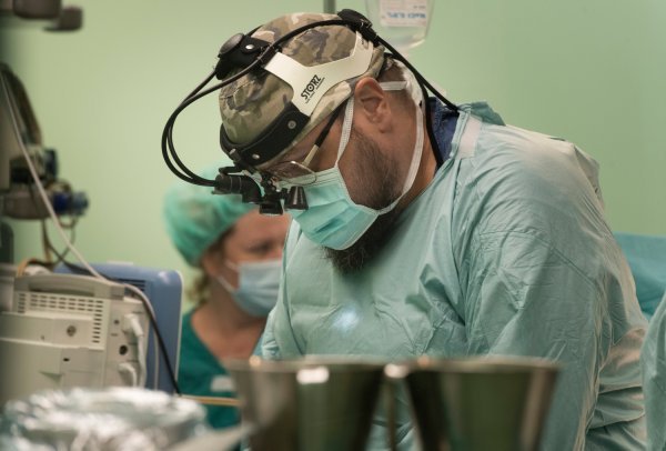 Mate Petričević tijekom operacije