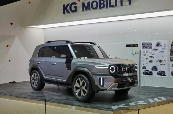 KG Mobility predstavio novi Torres EVX i tri električna koncepta