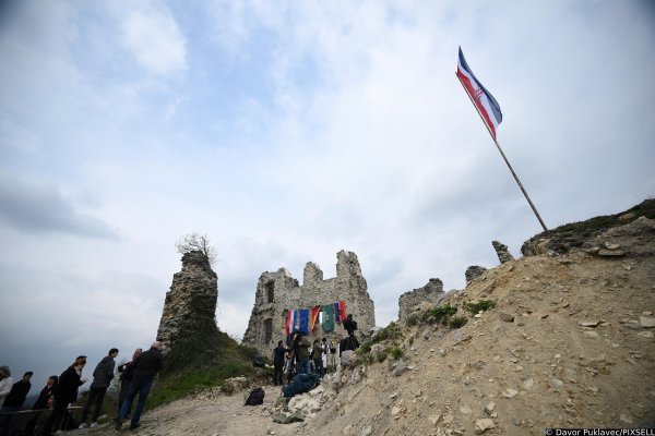 500. Kostelska uskrsna pistola