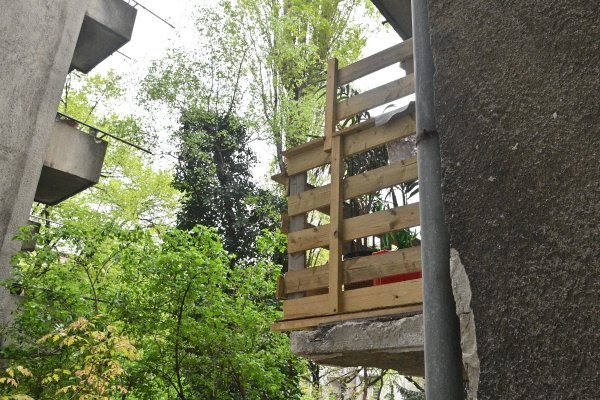 Balkon u zagrebačkoj Vrbanićevoj ulici