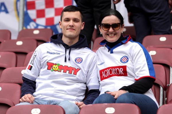 Hajdukovi navijači na stadionu u Ženevi