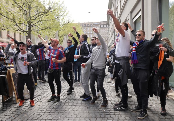 Navijači Hajduka u Ženevi uoči finala Lige prvaka mladih