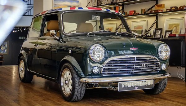David Brown Automotive i Linley: Mini Remastered