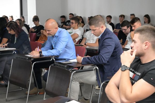 Startup Weekend na ZŠEM-u