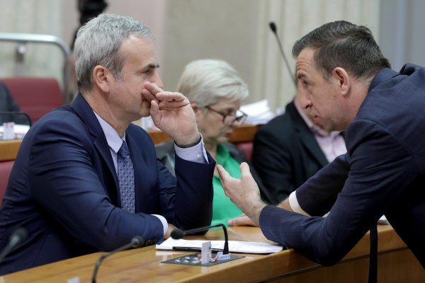 Krunoslav Katičić, Nikola Mažar