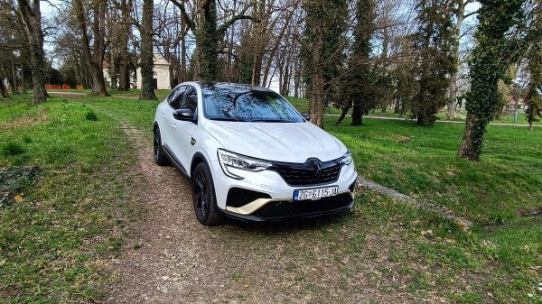 Renault Mégane Conquest E-Tech Engineered 145 hibrid