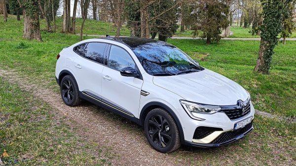 Renault Mégane Conquest E-Tech Engineered 145 hibrid