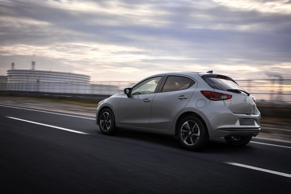 Mazda2 ima osvježeni vanjski i unutarnji izgled