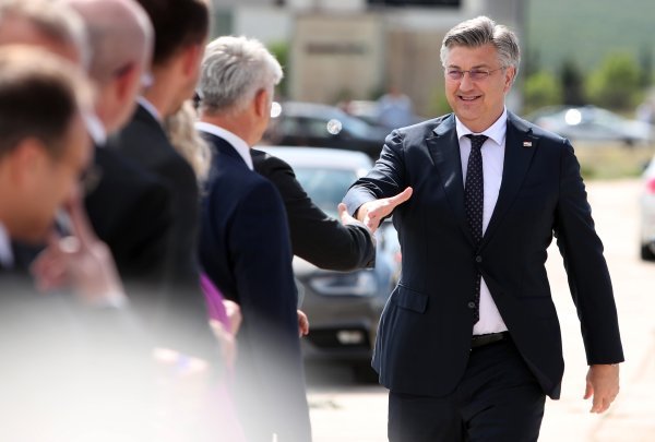 U Obrovcu u pogon puštena najveća sunčana elektrana u Hrvatskoj