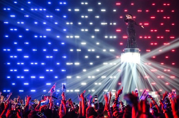 La Zarra - francuska predstavnica na Eurosongu