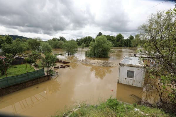 U Hrvatskoj Kostajnici proglašeno izvanredno stanje obrana od poplava