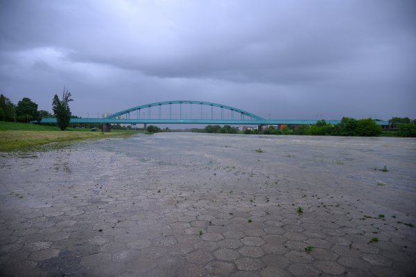 Raste vodostaj Save kod Zagreba