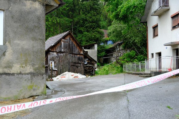 Klizište u Donjem Jesenju