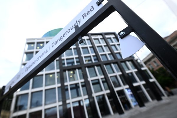 Mjesto na kojem su bili izloženi ukradeni plakati