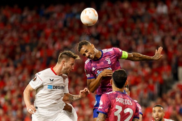 Ivan Rakitić predvodio je Sevillu do pobjede protiv Juvetnusa, a potom i slavlja