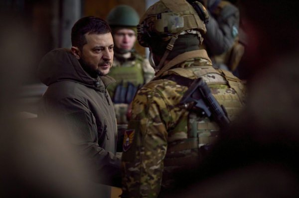 Volodimir Zelenski u Bahmutu u prosincu 2022.
