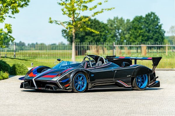 Pagani Zonda HP Barchetta Revo