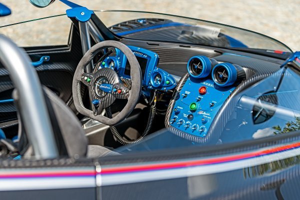 Pagani Zonda HP Barchetta Revo