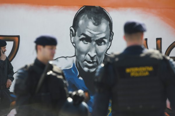 Šibenikovi navijači cestovnim su prijevozom krenuli na finale kupa u Rijeku