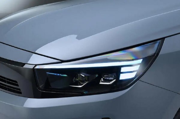 Opel pokazao prve slike osvježene Corse