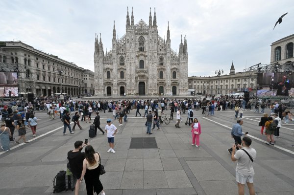 Sprovod Silvija Berlusconija