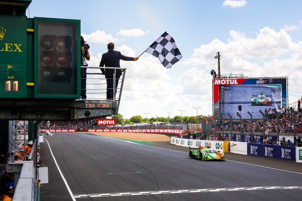 Poljski tim Inter Europol Competition nje ostvario dragocjenu pobjedu u klasi LMP2 na utrci 24 sata Le Mansa 2023.