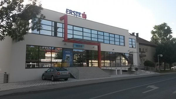 Erste banka